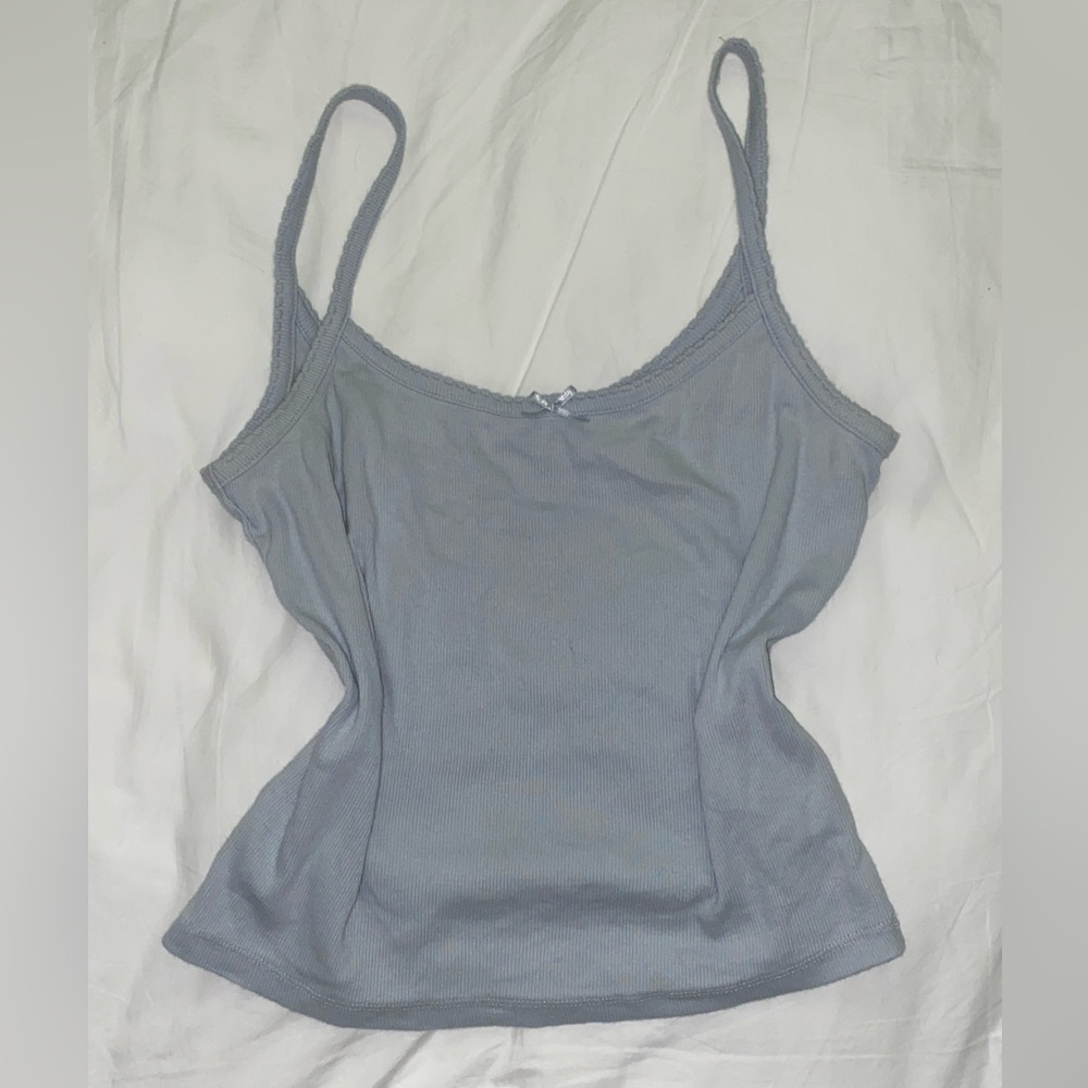 baby blue levi’s cami size small